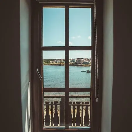 Гостевой дом The Greek House